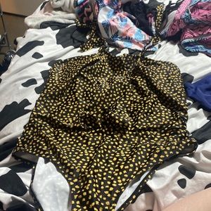 One piece bathing suit